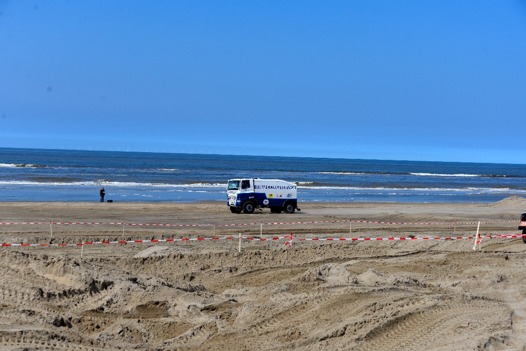 ../Images/4x4 Katwijk 2017 054.jpg